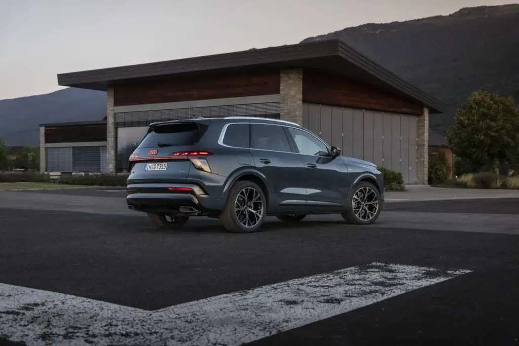 Primera prueba del nuevo Audi Q7: Más en todo 13 Motor16 Q7 1012 Motor16