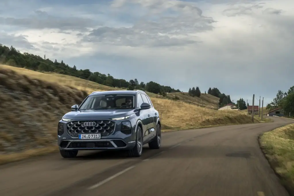 Primera prueba del nuevo Audi Q7: Más en todo 26 Motor16 Q7 1033 Motor16