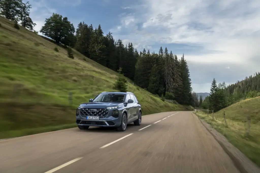 Primera prueba del nuevo Audi Q7: Más en todo 44 Motor16 Q7 1051 Motor16