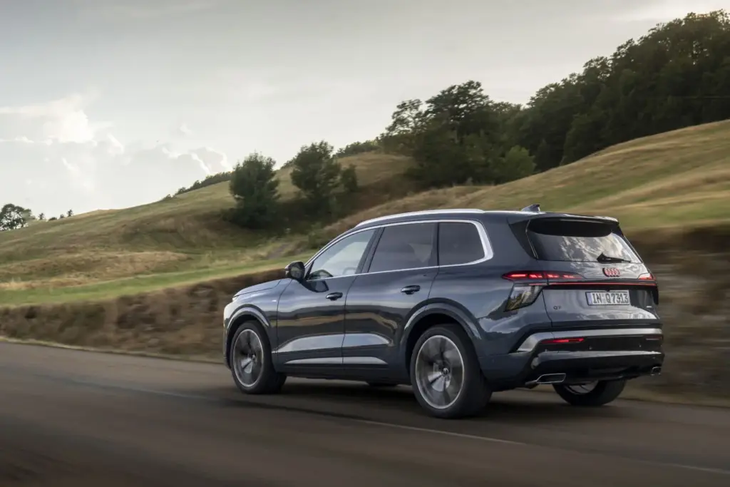 Primera prueba del nuevo Audi Q7: Más en todo 45 Motor16 Q7 1052 Motor16