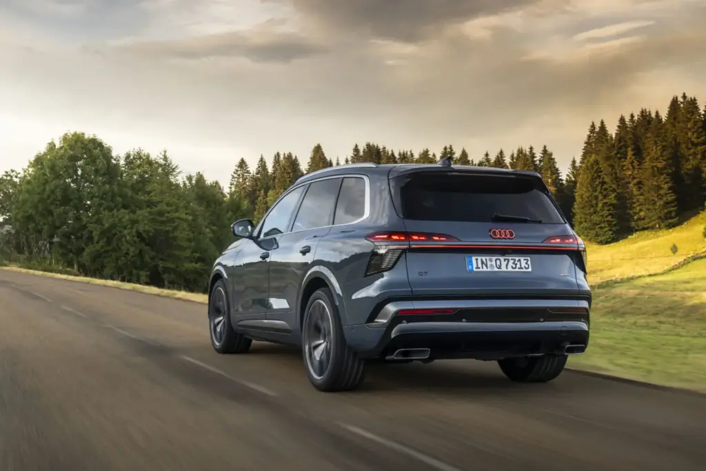 Primera prueba del nuevo Audi Q7: Más en todo 54 Motor16 Q7 1061 Motor16