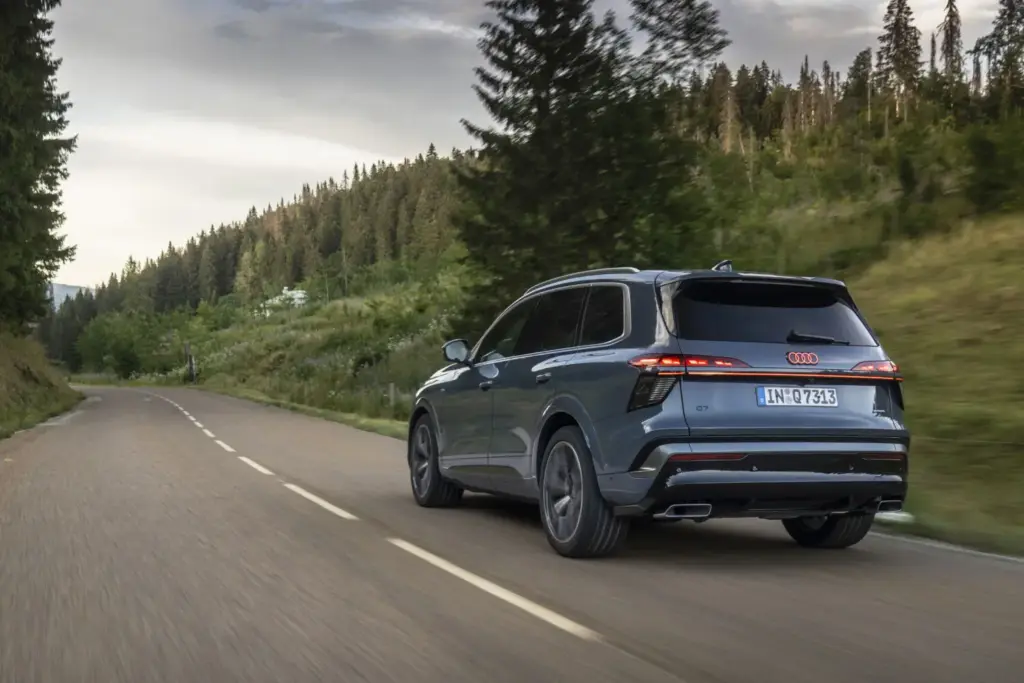 Primera prueba del nuevo Audi Q7: Más en todo 57 Motor16 Q7 1064 Motor16