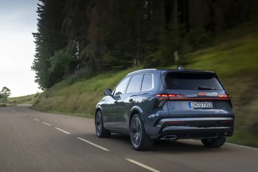 Primera prueba del nuevo Audi Q7: Más en todo 58 Motor16 Q7 1065 Motor16
