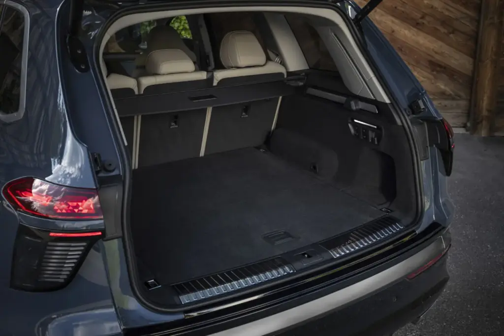 Primera prueba del nuevo Audi Q7: Más en todo 70 Motor16 Q7 1080 Motor16