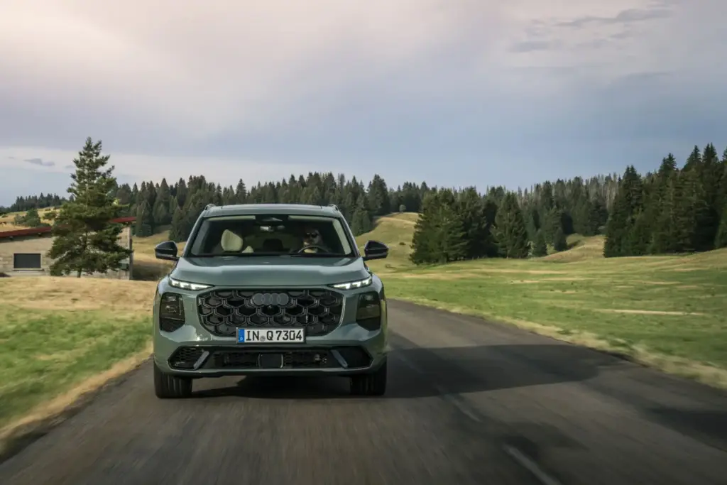Primera prueba del nuevo Audi Q7: Más en todo 108 Motor16 Q7 2049 Motor16