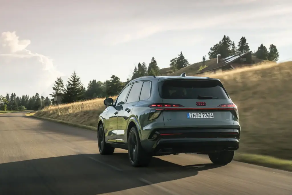 Primera prueba del nuevo Audi Q7: Más en todo 4 Motor16 Q7 2061 Motor16
