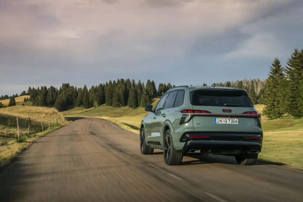 Primera prueba del nuevo Audi Q7: Más en todo 126 Motor16 Q7 2067 Motor16