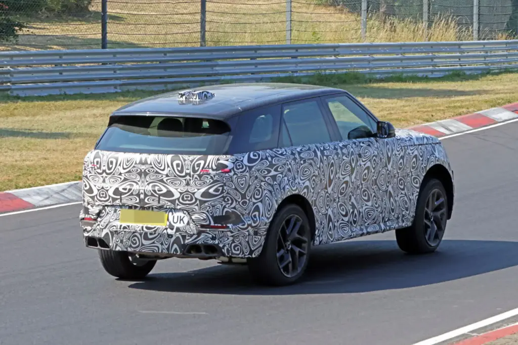 Range Rover Sport 2027 nurburgring espia 13 Motor16