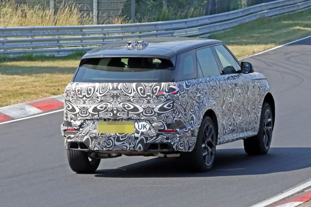 Range Rover Sport 2027 nurburgring espia 14 Motor16