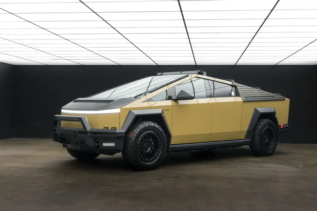 Tesla Cybertruck Performance Invincible 1 Motor16