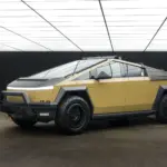 Tesla Cybertruck UP INVINCIBLE: así es la preparación para convertirla en una máquina de expedición