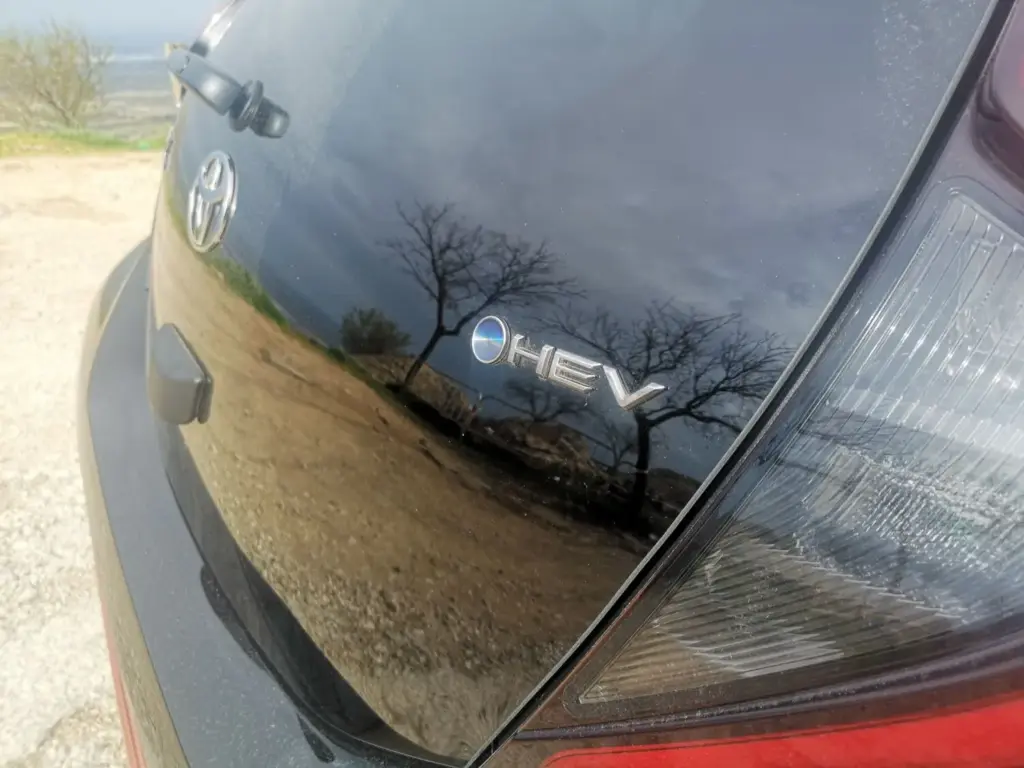 Toyota Aygo X Cross Hybrid prueba 10 Motor16