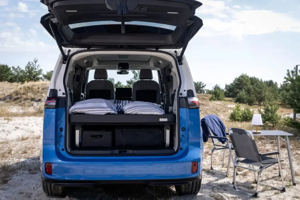 Volkswagen presenta el ID. California Cruise: el camper eléctrico ya es una realidad 8 Motor16 VOLKSWAGEN ID. CALIFORNIA CRUISE 3 Motor16