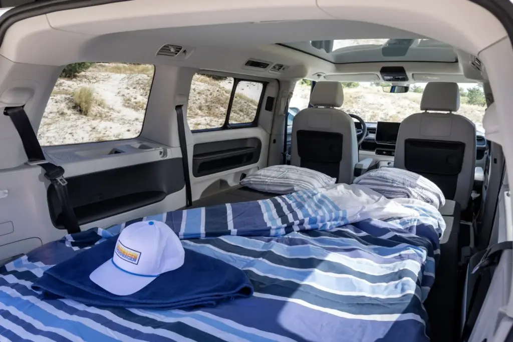 Volkswagen presenta el ID. California Cruise: el camper eléctrico ya es una realidad 2 Motor16 VOLKSWAGEN ID. CALIFORNIA CRUISE 4 Motor16