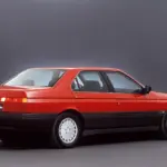 Alfa Romeo 164 clásico: la berlina deportiva que hereda la estirpe del 1900