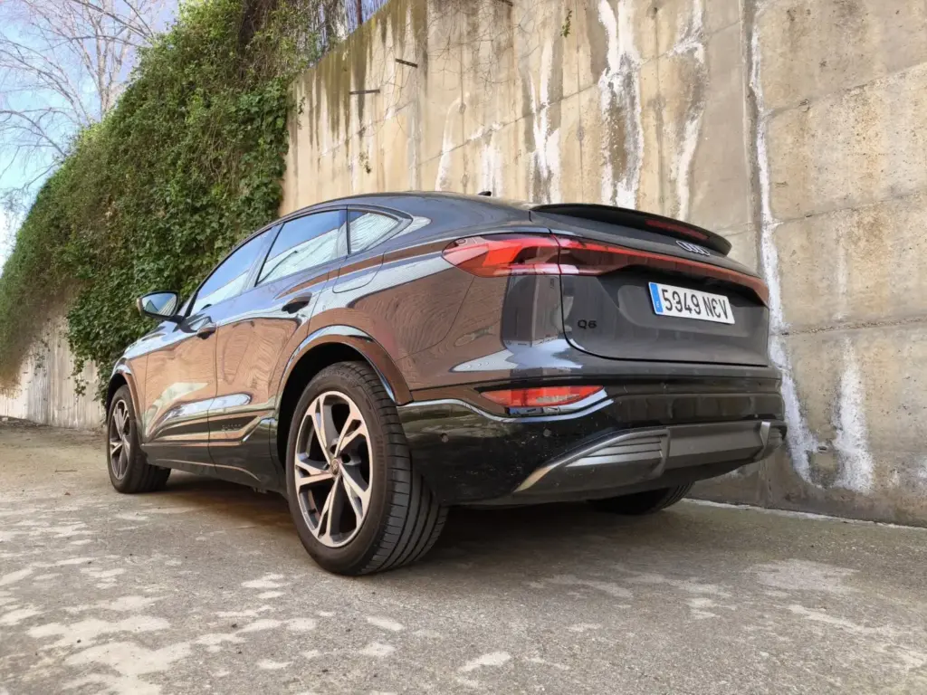 Prueba del Audi Q6 Sportback e-tron S Line 2026: Un paso adelante en la estrategia eléctrica de Audi 14 Motor16 Prueba del Audi Q6 Sportback e-tron: Un paso adelante en la estrategia eléctrica de Audi