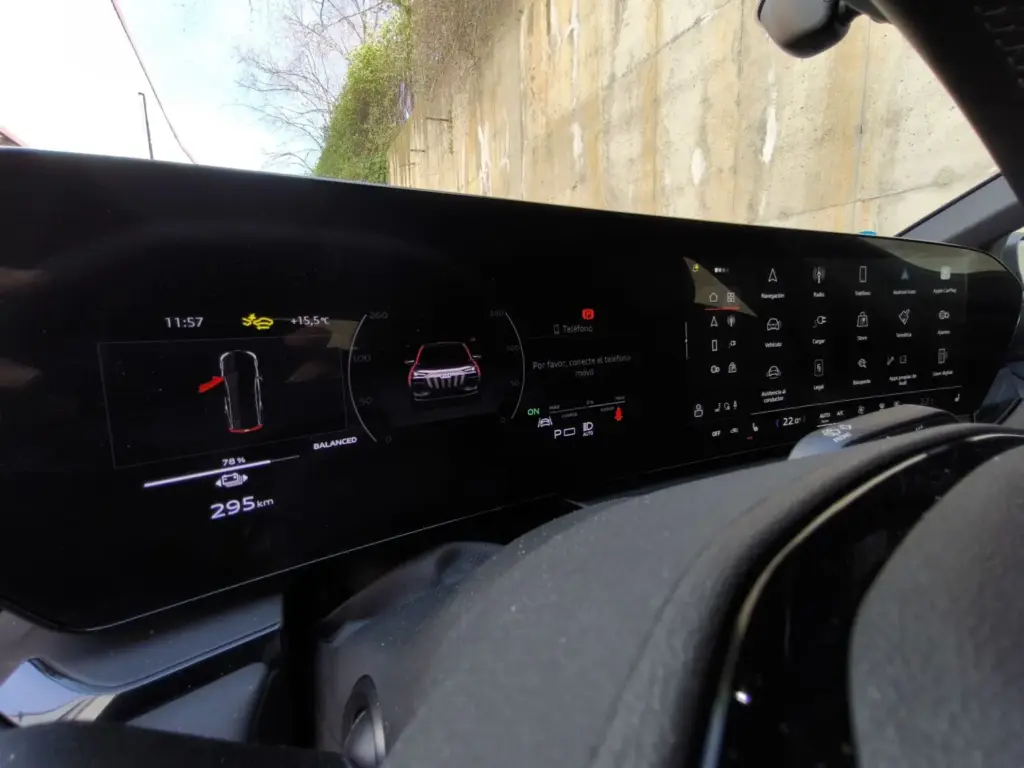 Prueba del Audi Q6 Sportback e-tron S Line 2026: Un paso adelante en la estrategia eléctrica de Audi 12 Motor16 audi q6 sportback e tron performance s line prueba motor 16 pablo j poza 5 Motor16