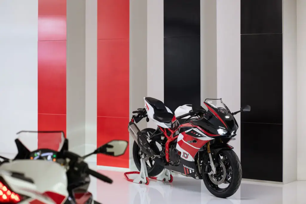 Bimota KB399: la puerta de entrada al exclusivo universo de Rimini 15 Motor16 bimota KB399 2026 11 Motor16
