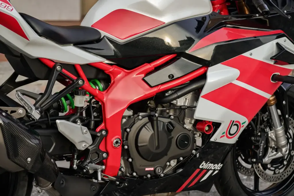 Bimota KB399: la puerta de entrada al exclusivo universo de Rimini 1 Motor16 bimota KB399 2026 (4)