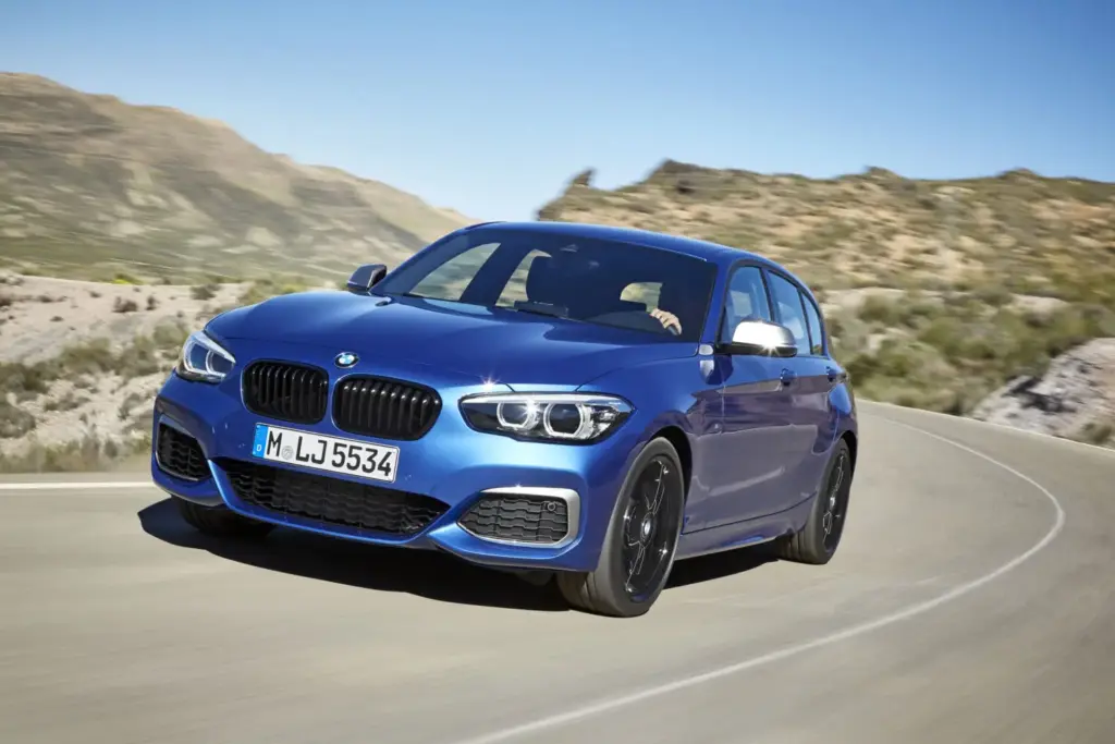 BMW Serie 1: de la tracción trasera a la era digital en cuatro actos 15 Motor16 bmw serie 1 historia 20 Motor16