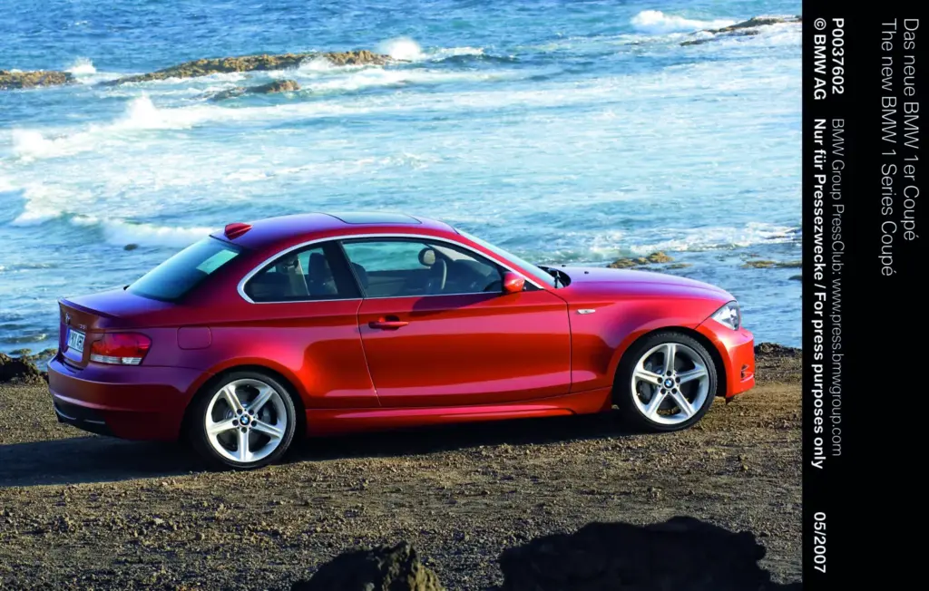 BMW Serie 1: de la tracción trasera a la era digital en cuatro actos 32 Motor16 bmw serie 1 historia 3 Motor16