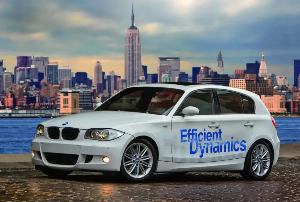 BMW Serie 1: de la tracción trasera a la era digital en cuatro actos 30 Motor16 bmw serie 1 historia 5 Motor16