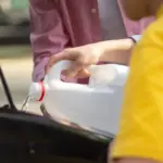 Coche ola de calor: revisa refrigerante, batería y neumáticos para evitar una avería de 500 euros