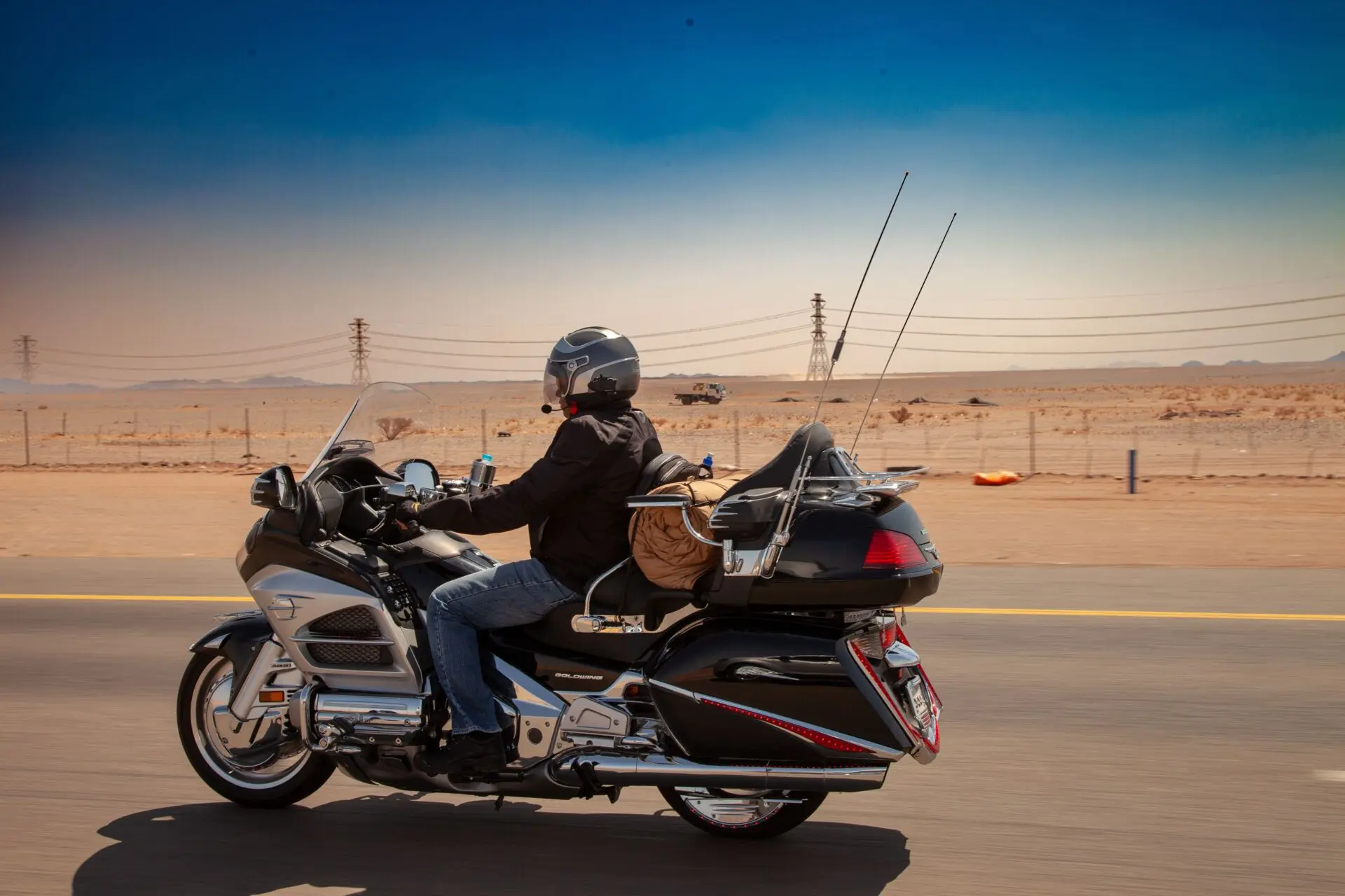 AEMET confirma el julio más cálido de la historia: cómo conducir moto con calor extremo 1 Motor16 calor extremo moto