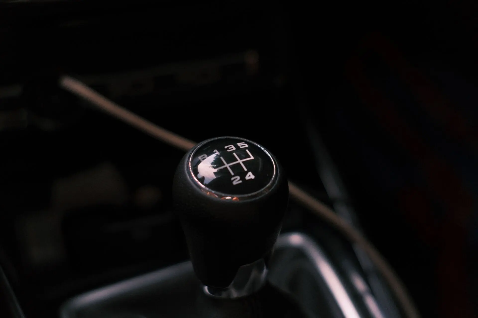 La DGT eliminará el código 78 del carnet: un curso de 7 horas bastará para pasar de automático a manual 1 Motor16 DGT