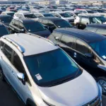 La edad media de los coches en España: casi la mitad supera los 15 años, Madrid lidera, Ceuta y Melilla envejecen