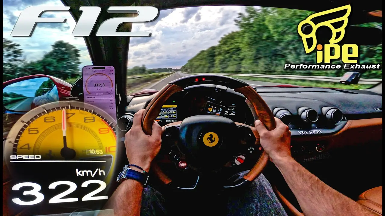 Ferrari F12 322 km/h