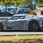 Ferrari F80 Aperta: cazado en Maranello el descapotable que limitará a 399 unidades
