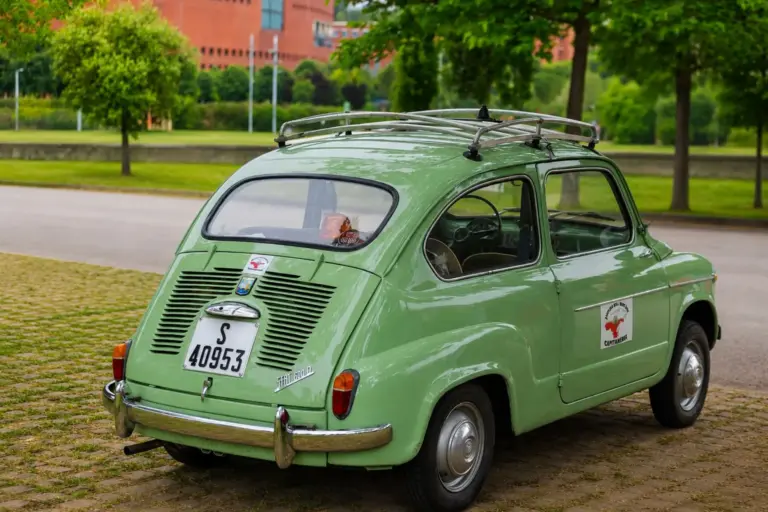 El archivo de Autocar rescata al Fiat 600 Multipla, pionero de los monovolúmenes en los años 60