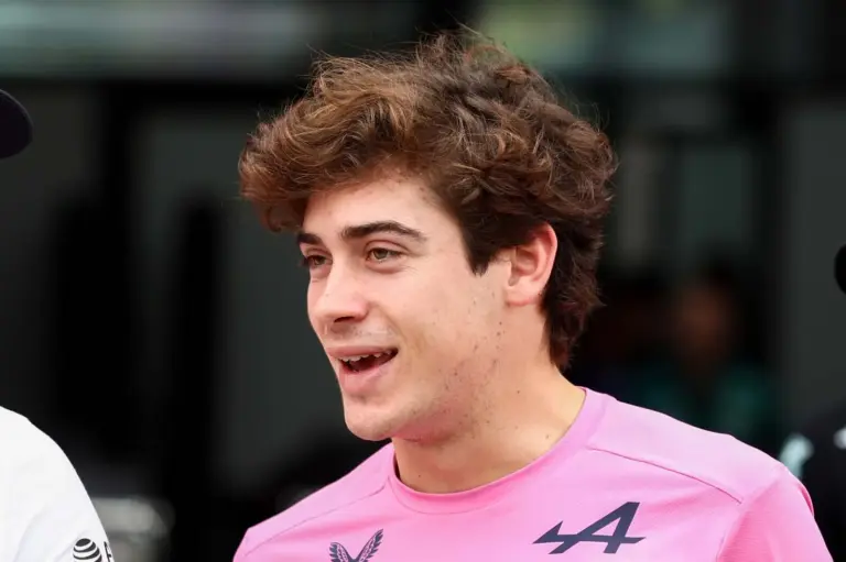 Colapinto renueva Alpine y confirma su continuidad en F1 junto a Gasly