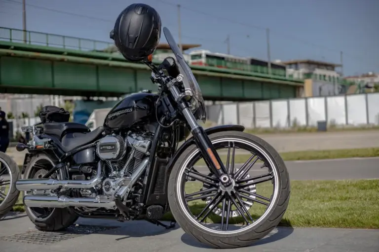 Harley-Davidson registra la marca RMCR y acerca su primera café racer de producción