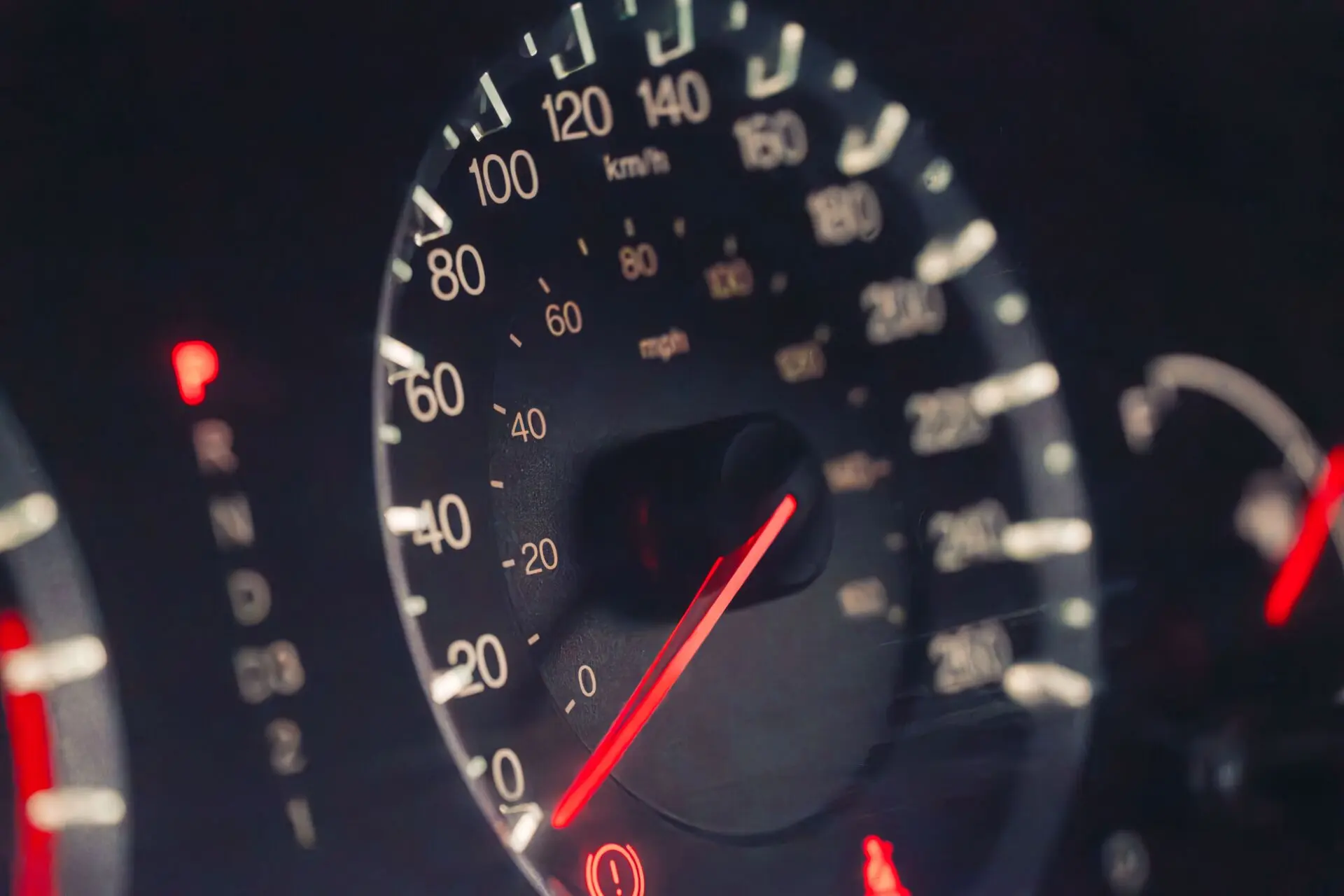 Reino Unido aplicará en 2028 un impuesto por kilómetro a los coches eléctricos que los 'mileage blockers' ya sabotean 1 Motor16 eVED Reino Unido