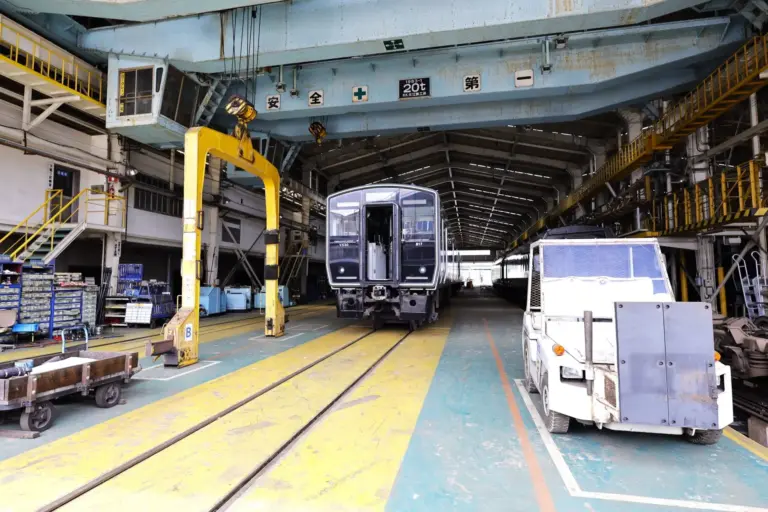 La CNMC obliga a Renfe Mantenimiento a revisar el acceso de terceros a sus talleres tras la denuncia de Iryo