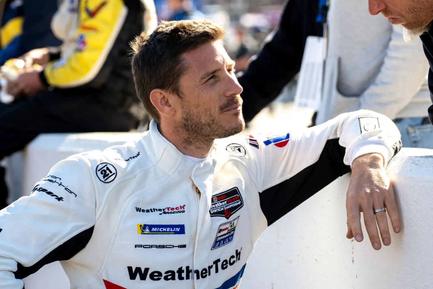 IMSA sanciona a Kévin Estre y le amenaza con suspensión tras la colisión con Aitken en Road America