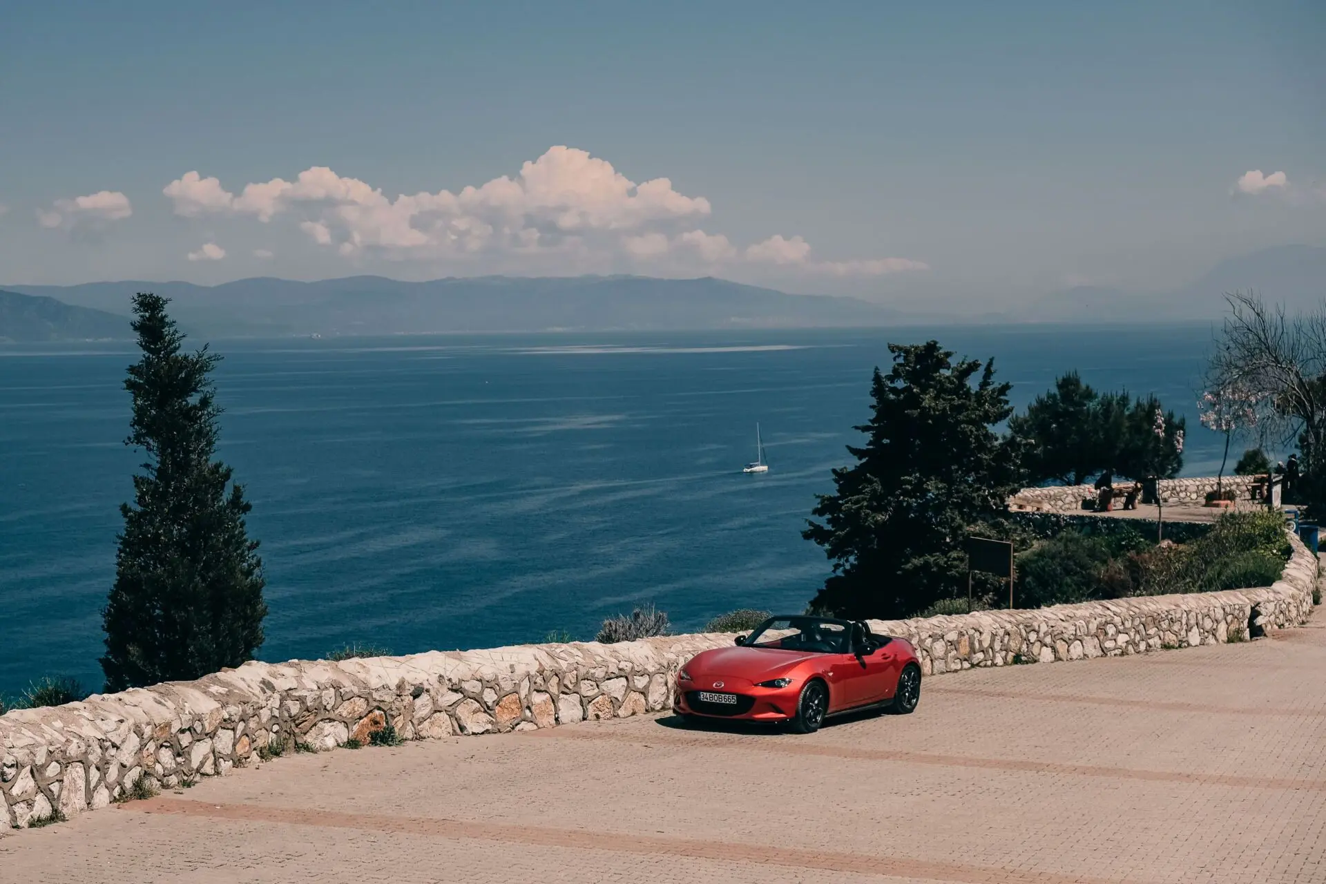 Mazda MX-5 2.0 fuera