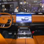 Mercedes GLA 2026: crece 143 mm, gana espacio y estrena versión eléctrica con 657 km de autonomía