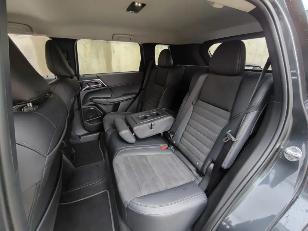 Prueba del Mitsubishi Outlander: SUV PHEV a precio de derribo