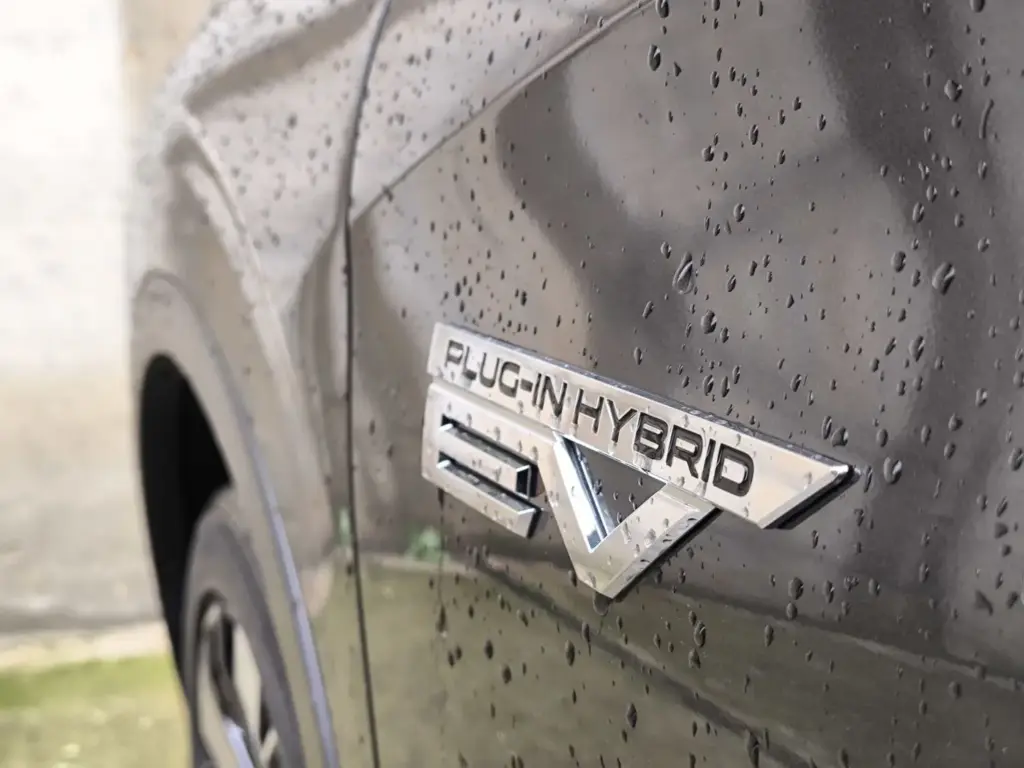 Prueba del Mitsubishi Outlander: SUV PHEV a precio de derribo