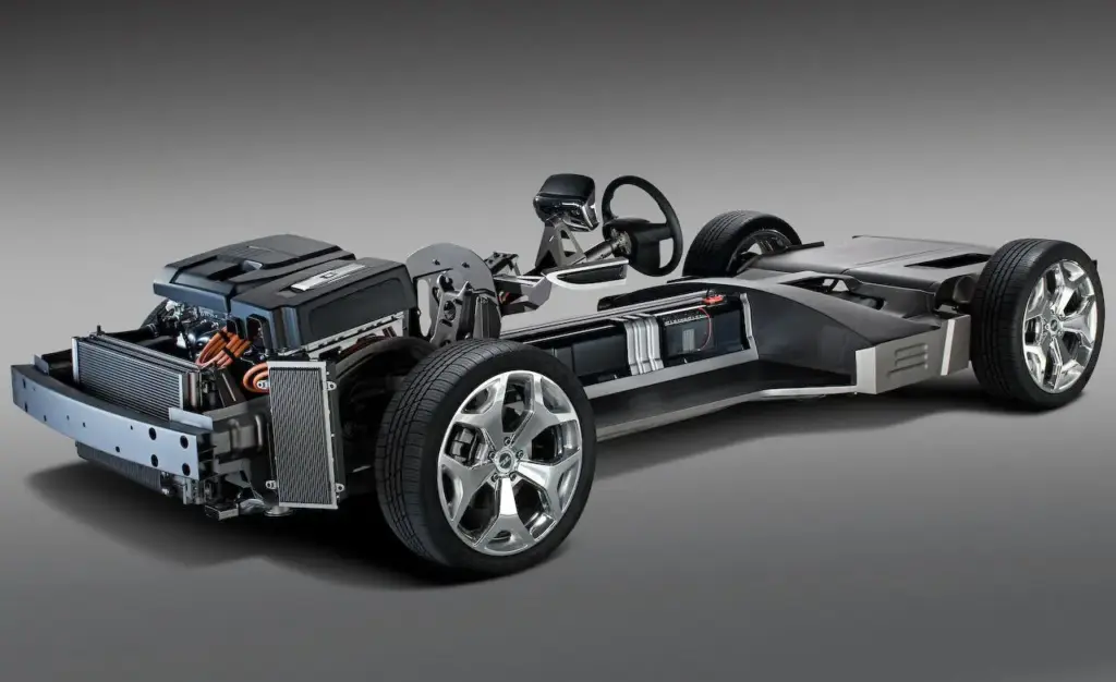 El Jaguar Type 01 trae de vuelta la “espina dorsal” que ya usaron Hummer, Mazda, Opel, Fisker, Mini, Aston Martin… 3 Motor16 El Jaguar Type 01 trae de vuelta la “espina dorsal” que ya usaron Hummer, Mazda, Opel, Fisker, Mini, Aston Martin…