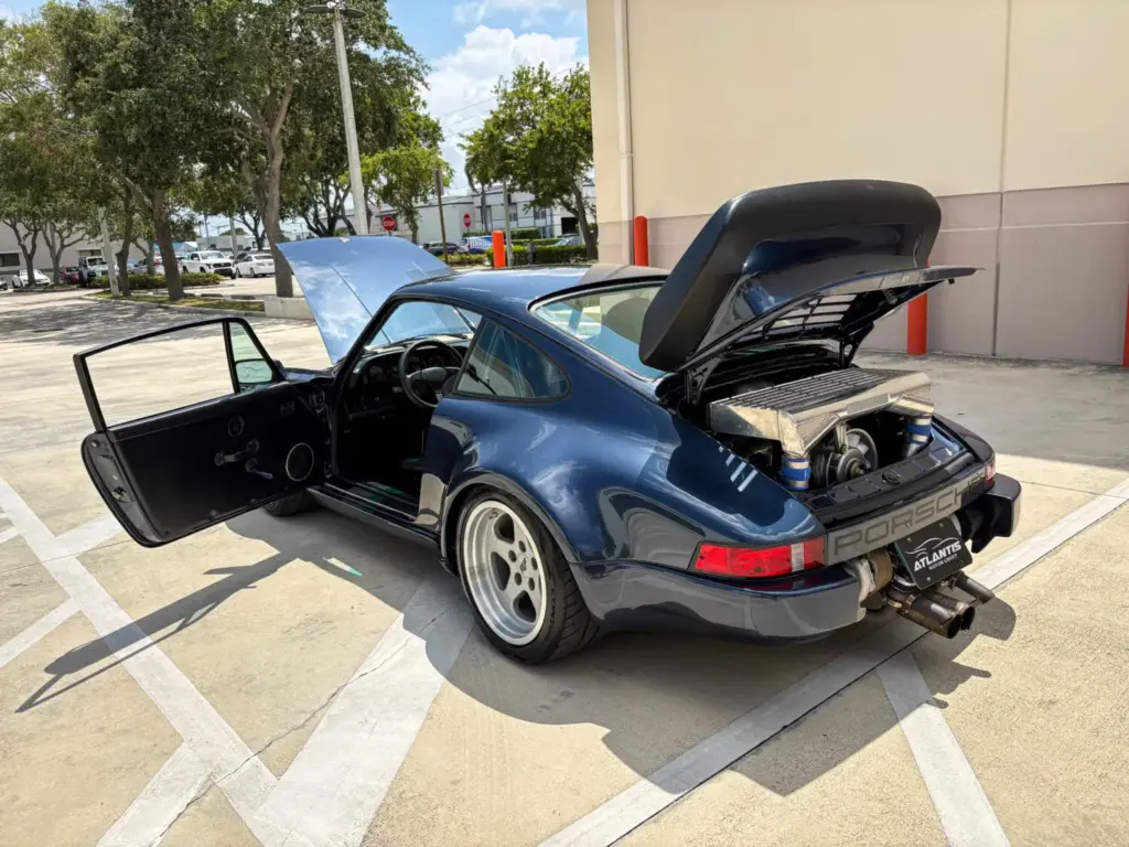 Este Porsche 911 Turbo 930 tiene 580 CV, dos turbos y algo más 3 Motor16 porsche 911 turbo 930 biturbo 28 Motor16