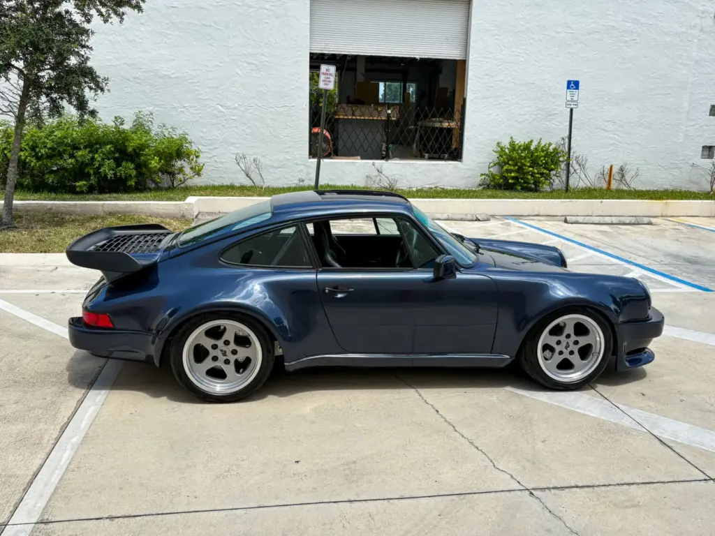 Este Porsche 911 Turbo 930 tiene 580 CV, dos turbos y algo más 22 Motor16 Este Porsche 930 tiene 580 CV, dos turbos y algo más