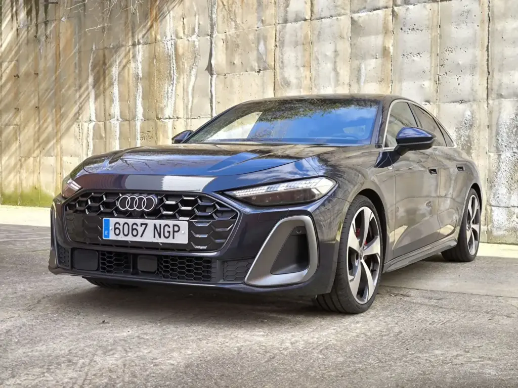 Prueba del Audi A5 TFSI 150 CV S line: Mucho más que un cambio de nombre 7 Motor16 Primera prueba del Audi A5 TFSI 150 CV S line: Mucho más que un cambio de nombre