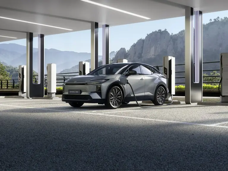 KINTO, la forma más flexible de disfrutar de un Toyota