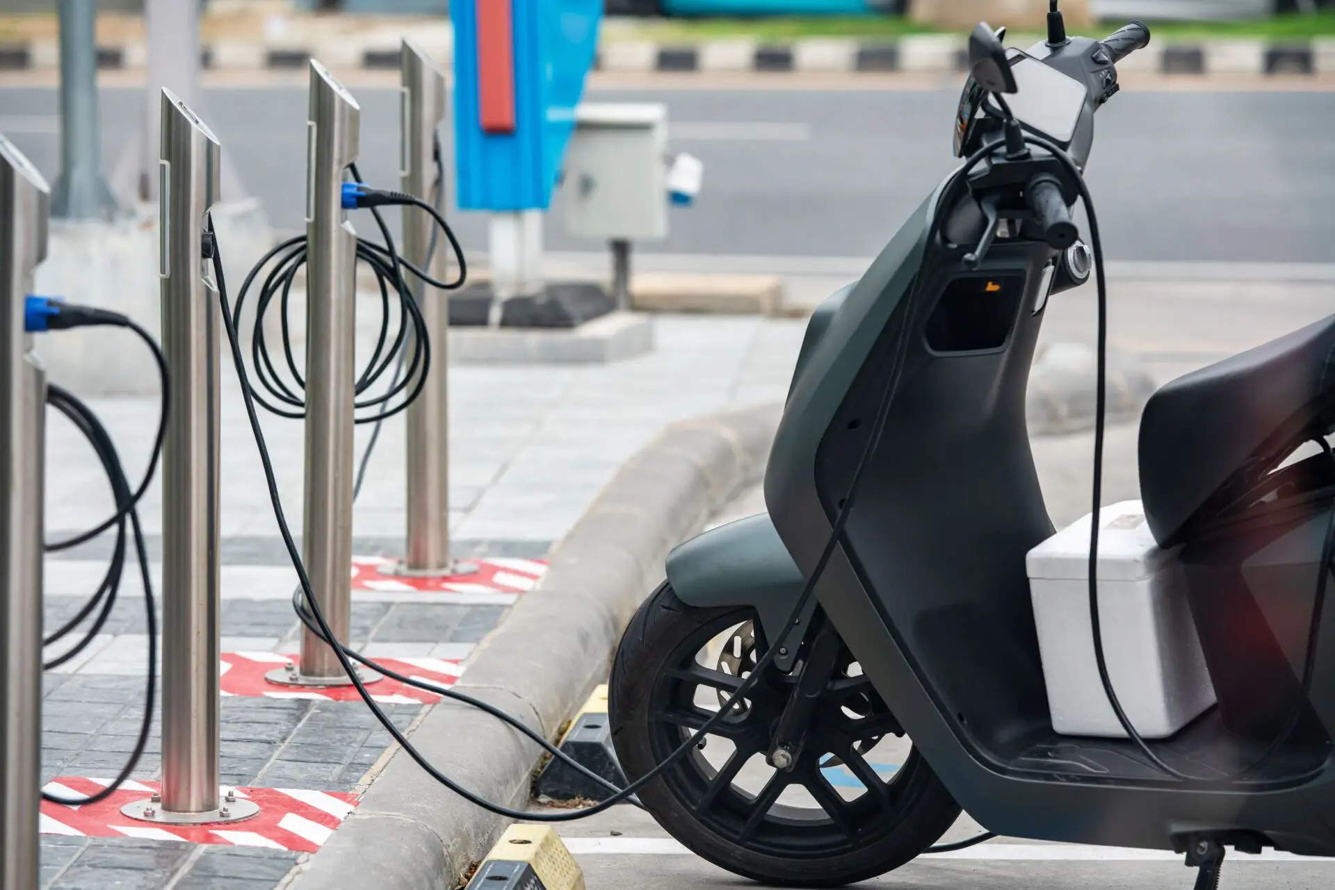 Los vehículos eléctricos ligeros despegan en España con 5.807 matriculaciones en el primer semestre 1 Motor16 matriculaciones motos eléctricas 2026