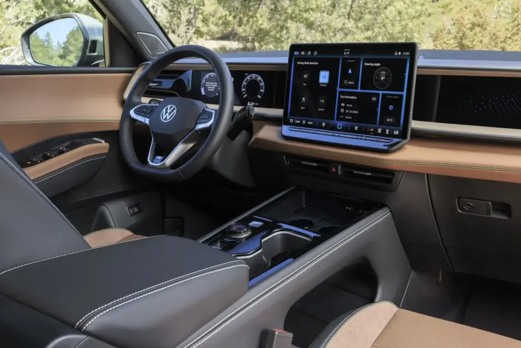 Volkswagen Atlas Cross Sport 2027: Nuevo diseño y motor más potente para este SUV de gran formato 12 Motor16 Volkswagen Atlas Cross Sport 2027: Nuevo diseño y motor más potente para este SUV de gran formato
