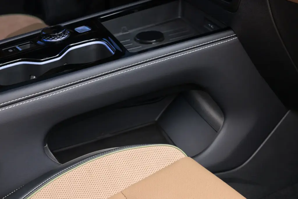 Volkswagen Atlas Cross Sport 2027: Nuevo diseño y motor más potente para este SUV de gran formato 13 Motor16 Volkswagen Atlas Cross Sport 2027: Nuevo diseño y motor más potente para este SUV de gran formato
